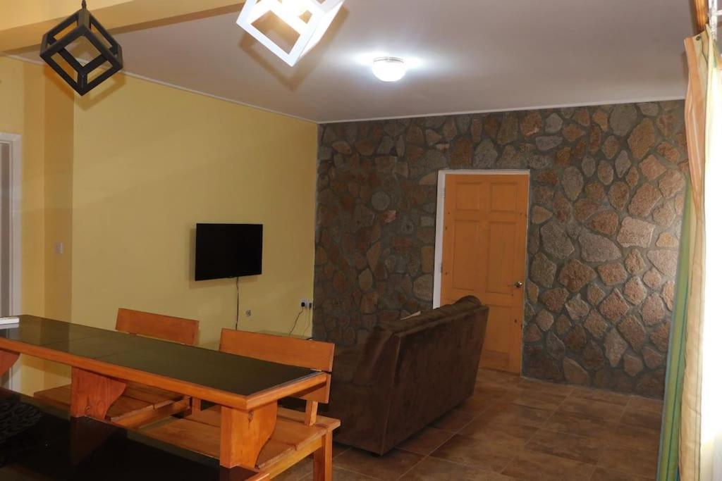 Tropical Home Oasis ซูฟริแยร์ ภายนอก รูปภาพ