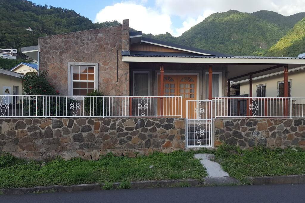 Tropical Home Oasis ซูฟริแยร์ ภายนอก รูปภาพ